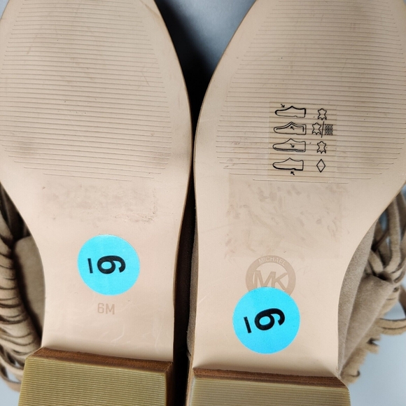 MICHAEL MICHAEL KORS Billy Fringed Ankle Boot Studded Suede Bootie Neutral 6 - Picture 14 of 14